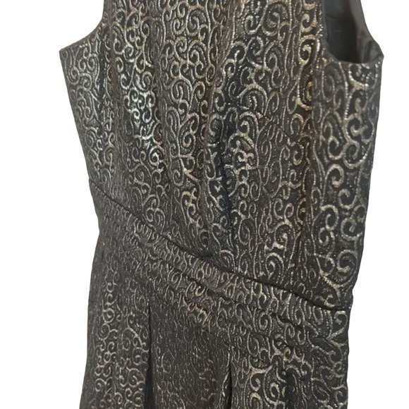 New Without Tags Taylor Metallic Gold Black Cocktail Dress Womens Size 12 - Picture 5 of 9